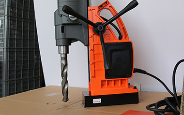 磁力鉆空心鉆頭運(yùn)行時(shí)候出現(xiàn)甩動原因介紹